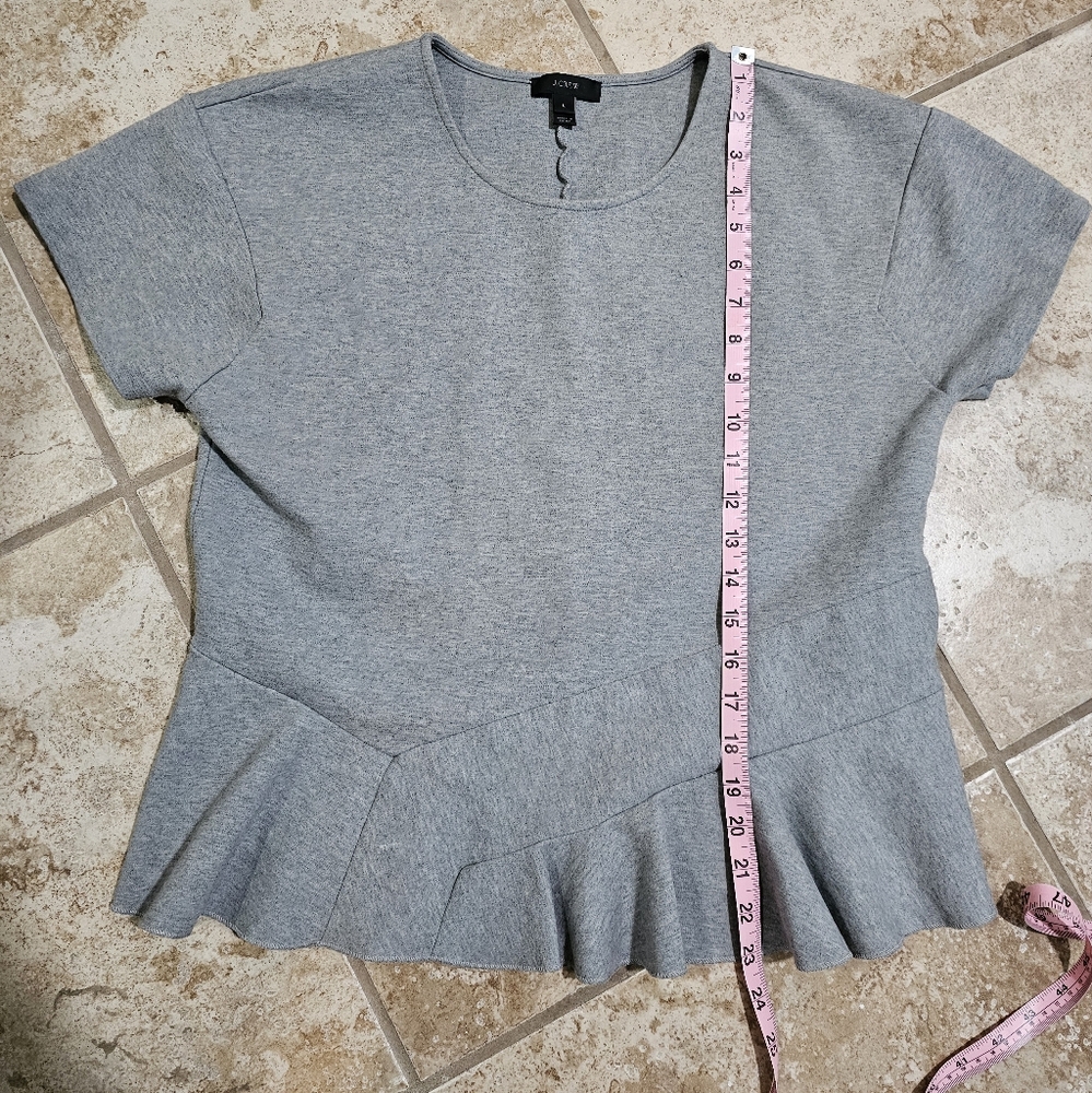J.Crew Womens Large Peplum Top Gray Cotton Knit Short Sleeve Iconic Quiet Luxury - Picture 7 of 7